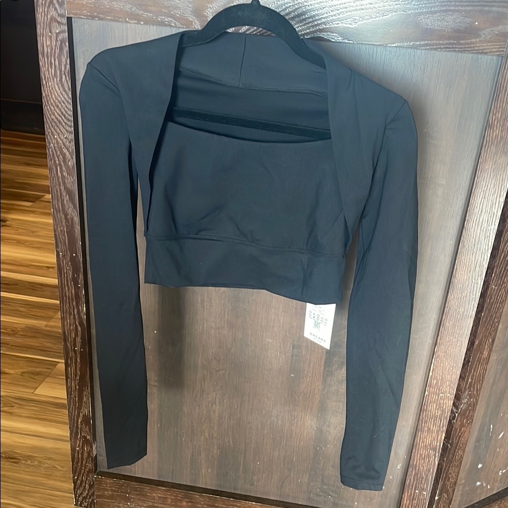 Black Women's Long Sleeve Crop Top